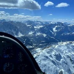 Flugwegposition um 12:51:23: Aufgenommen in der Nähe von Gemeinde Kartitsch, Kartitsch, Österreich in 3427 Meter